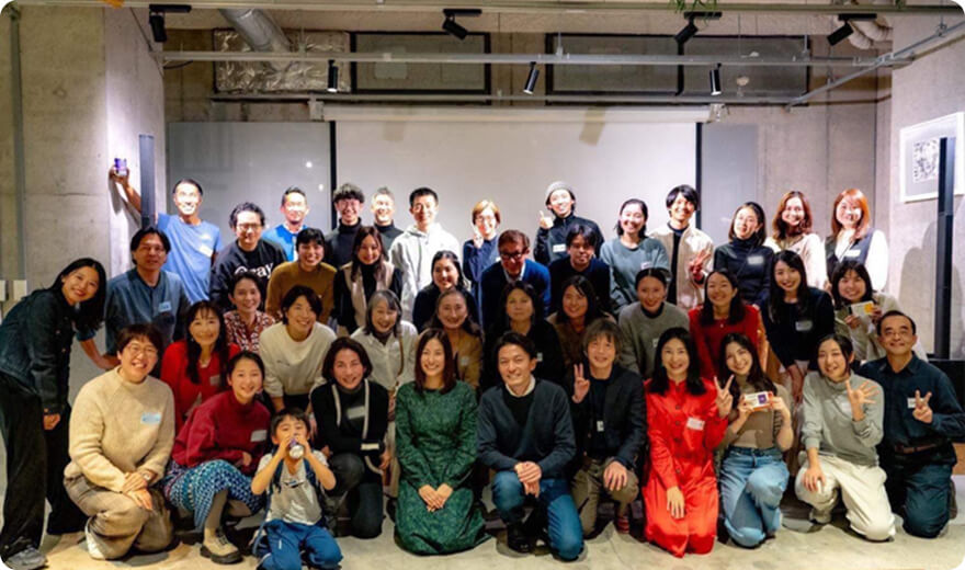 笑顔での集合写真